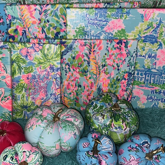 Meet your Posher purposefully pink - Picture 14 of 16